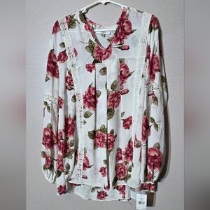Moa Moa Rose Print Lace Blouse